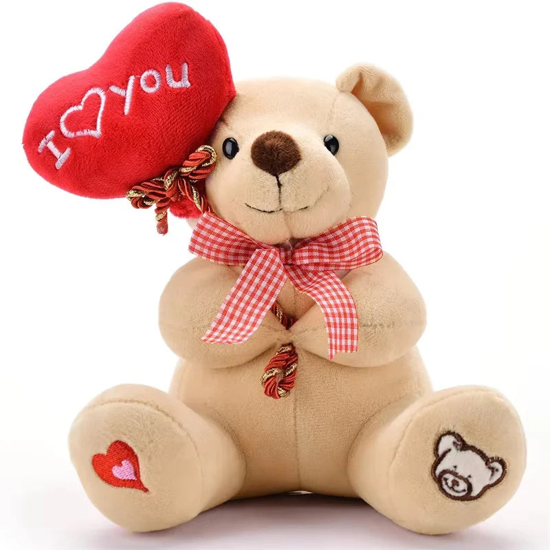 Kleine Teddybeer met Hartje 13 tot 15 cm