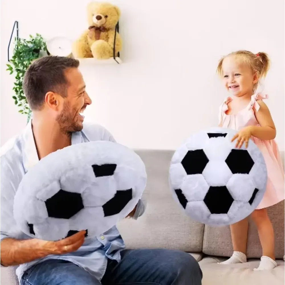 Voetbal Knuffelkussen | Pluche Voetbalkussen De Knuffel