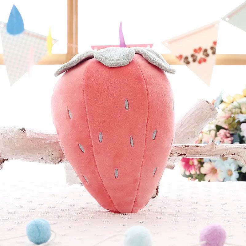 Aardbei Knuffelkussen 20 cm