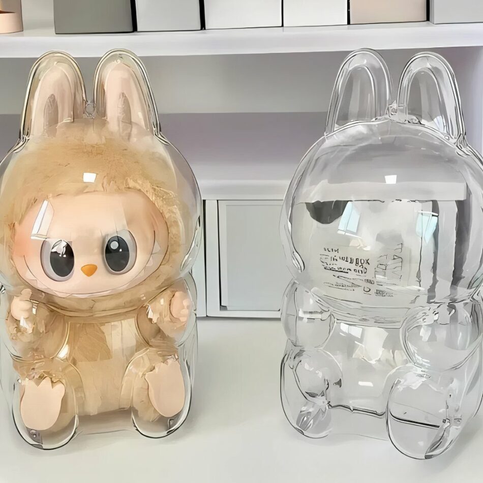 Beschermhoes voor Labubu-stijl pluche speelgoed in zittende positie