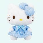Hello Kitty Knuffel 33 cm in Roze en Blauwe Uniform De Knuffel