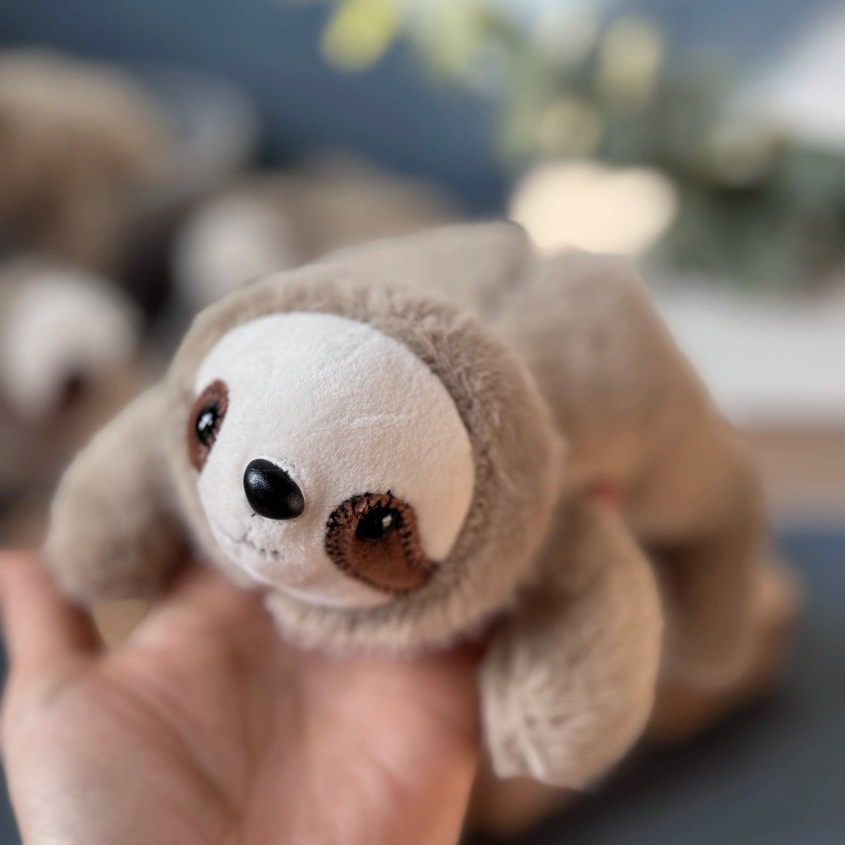 Realistische Liggende Luiaard Knuffel 20 cm