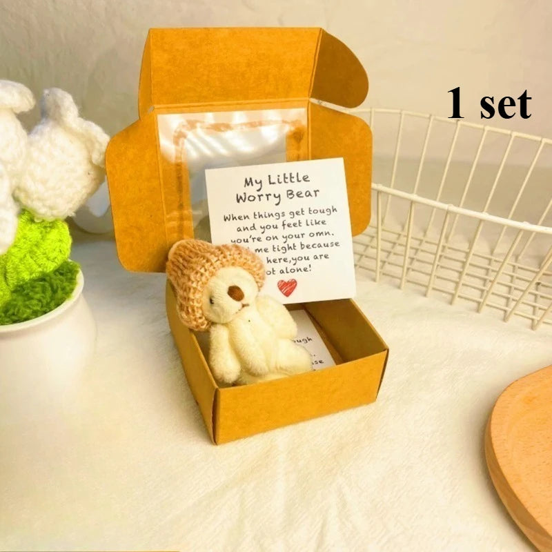 Pocket Hug Teddybeertje met Kaartje | Klein Troostcadeau