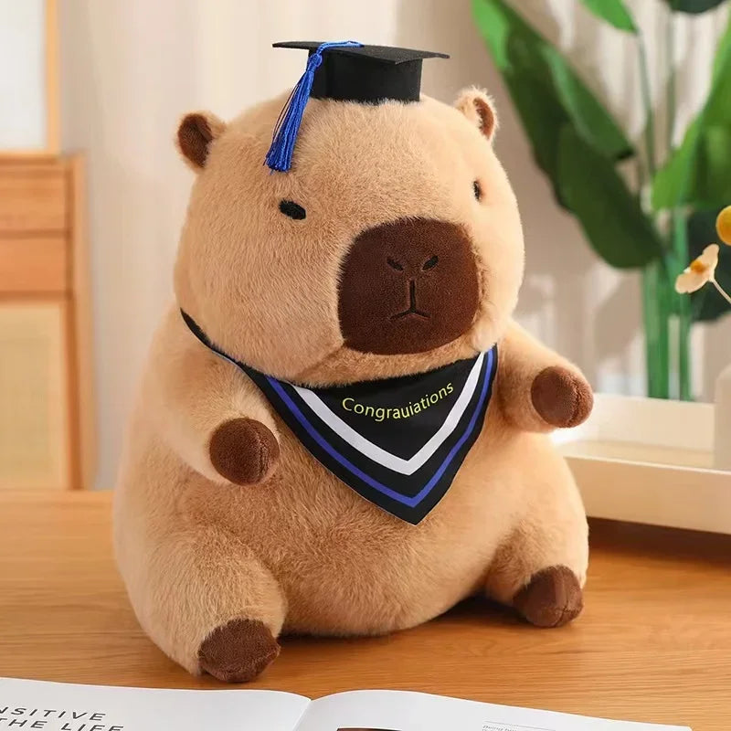 Afstudeer Knuffel Uil, Beer of Capybara | Met Afstudeerhoedje