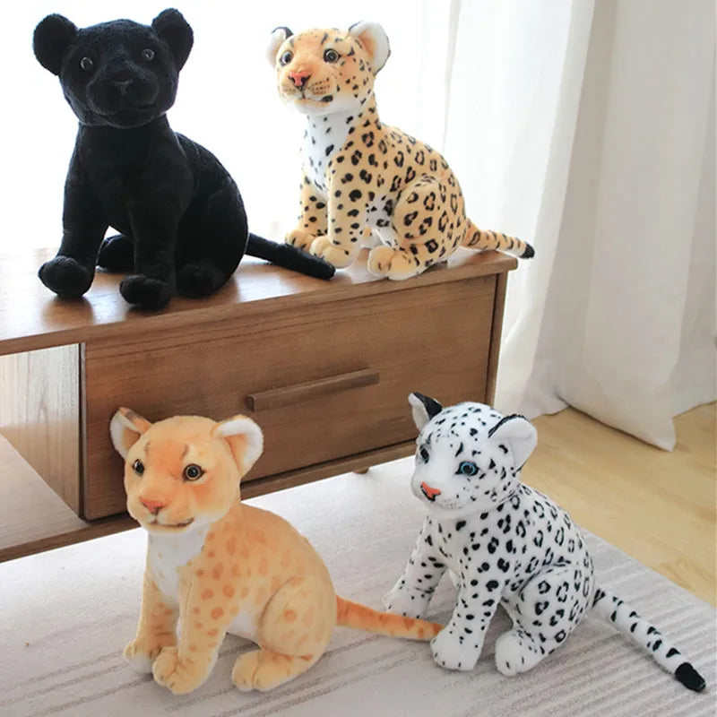 Realistische Leeuw of Panter Knuffel 23 tot 33 cm