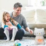 Ademend Knuffelkat Met Slaapliedje En Rustgevend Licht In Buik De Knuffel