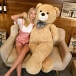 Beer XXL Reuzen Knuffel Teddy Vlinderstrik Wit Bruin Roze De Knuffel