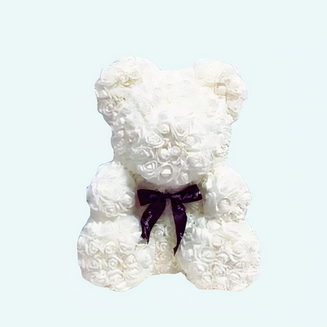 Blanche Witte Knuffelbeer Met Bloemaccenten En Fluwelige Vacht De Knuffel 40cm