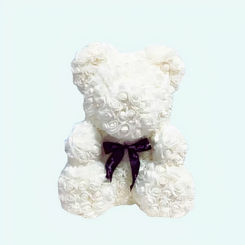 Blanche Witte Knuffelbeer Met Bloemaccenten En Fluwelige Vacht De Knuffel