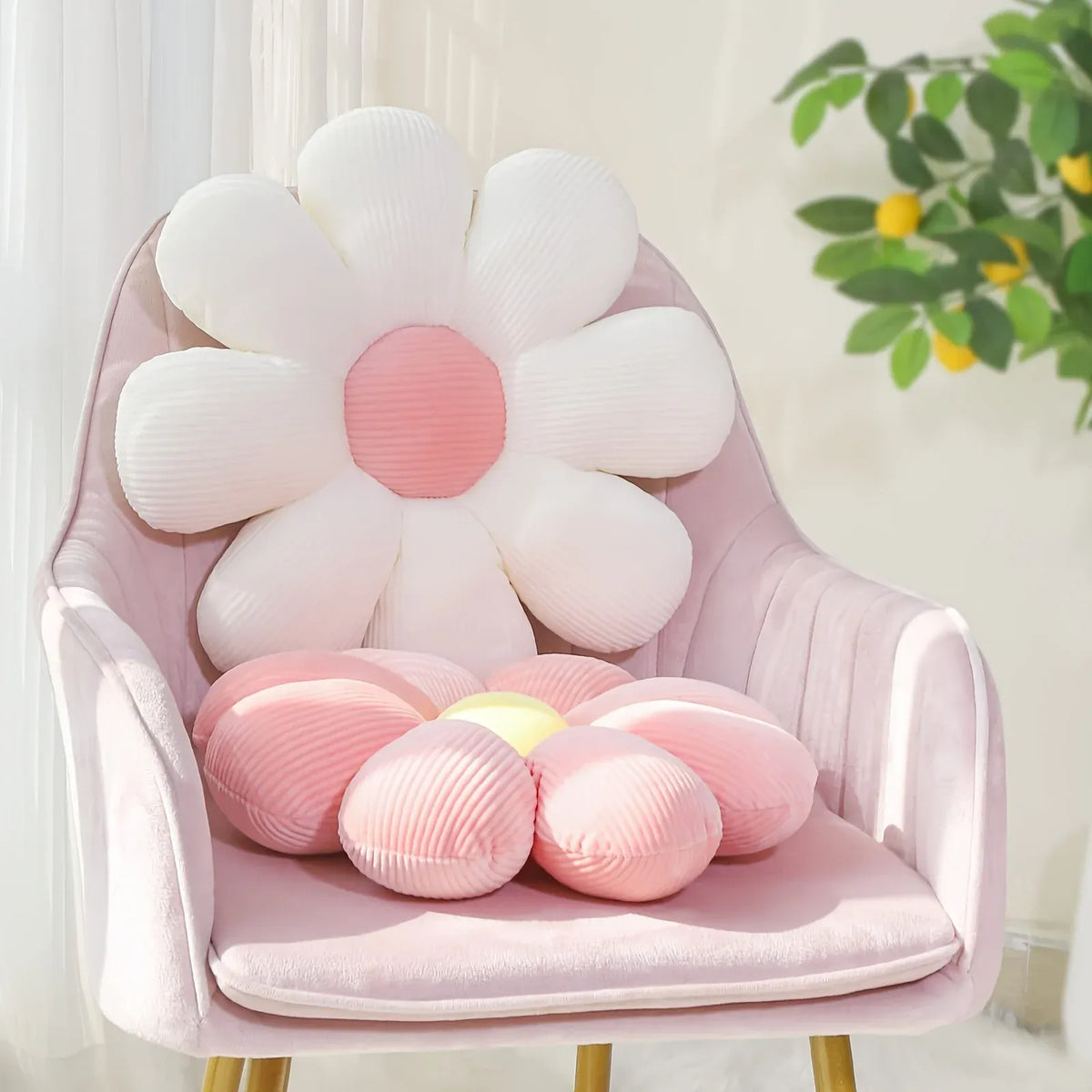 Bloem Zitkussen Pluche | Rond Bloemkussen in 4 Kleuren De Knuffel