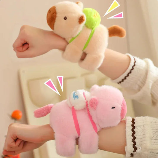 Capybara Knuffel Klaparmband 23 cm | Pluche Armband De Knuffel