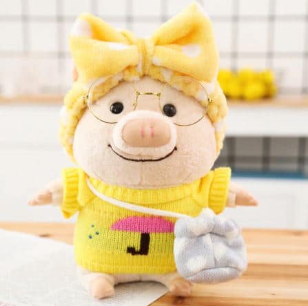 Geel Knuffelvarken met Hoodie en Grijs Broekje De Knuffel