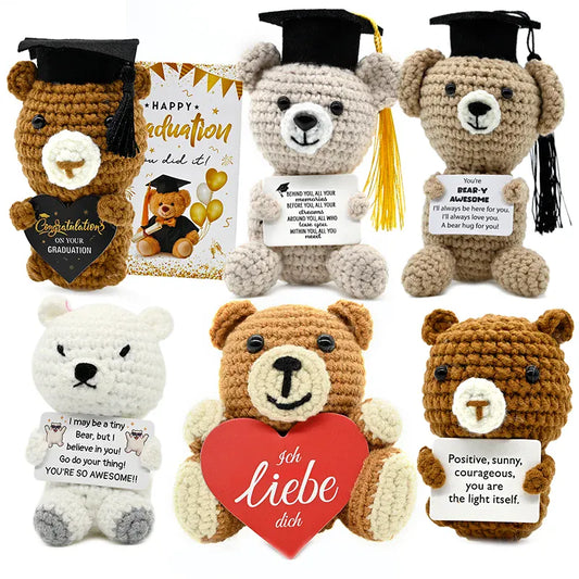 Gehaakt Positief Beertje met Kaartje | Mini Bureau Decoratie De Knuffel