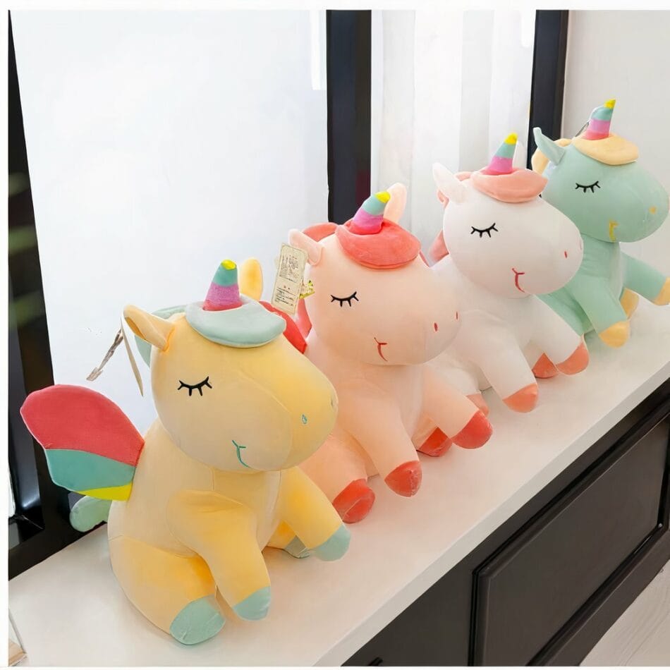 Gele Eenhoorn Knuffel Met Regenboogaccent De Knuffel