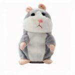 Grijze Pluche Knuffel Hamster Met Praatfunctie En Zingt Af En Toe De Knuffel