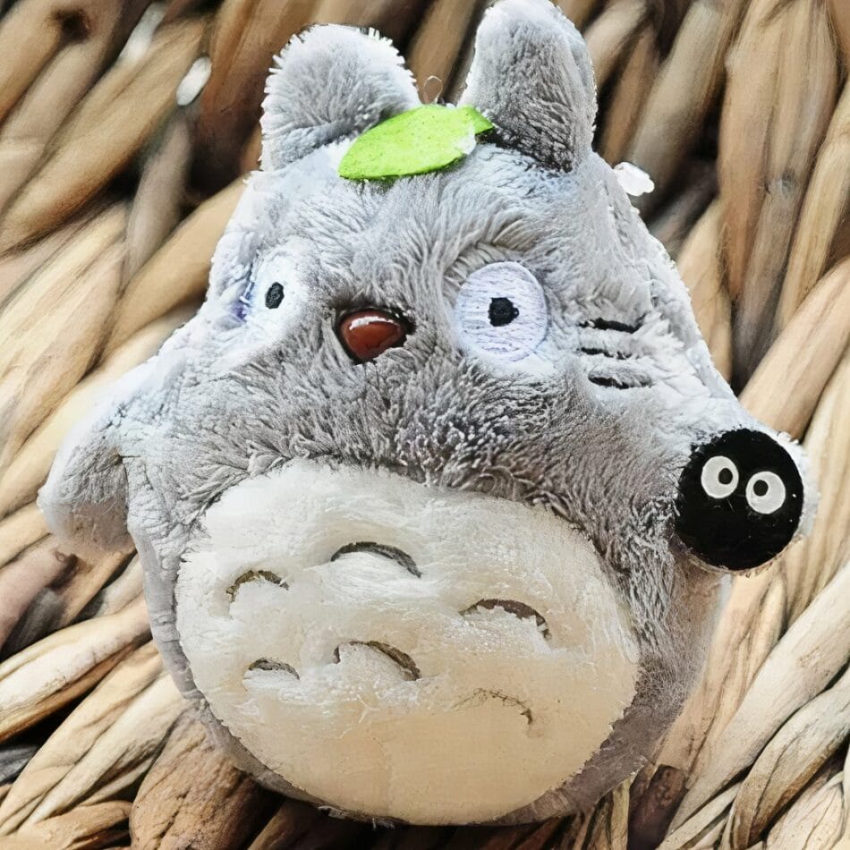 Grijze Totoro Knuffel Sleutelhanger 10 cm De Knuffel