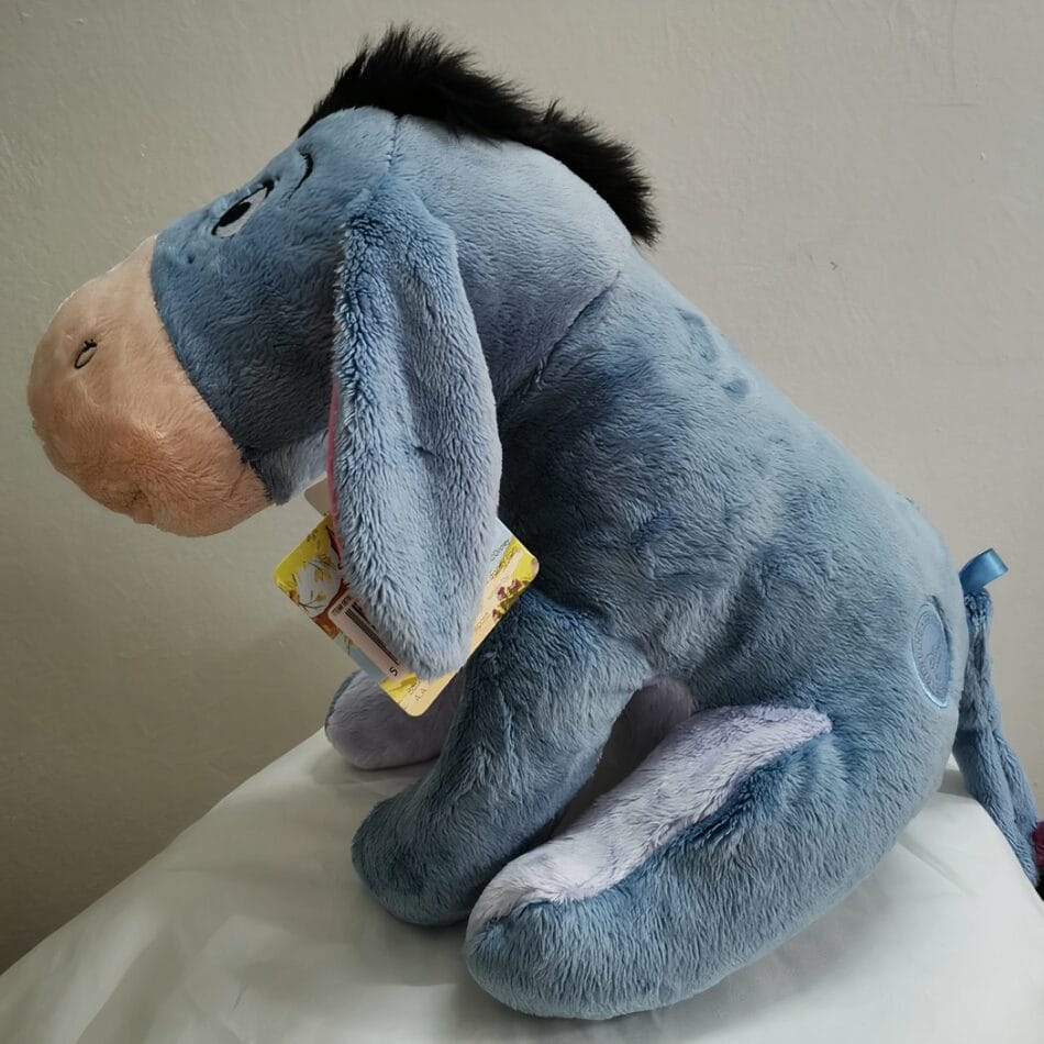 Grote Bourriquet Knuffel Winnie de Pooh Beige Vacht Bruine Accenten De Knuffel