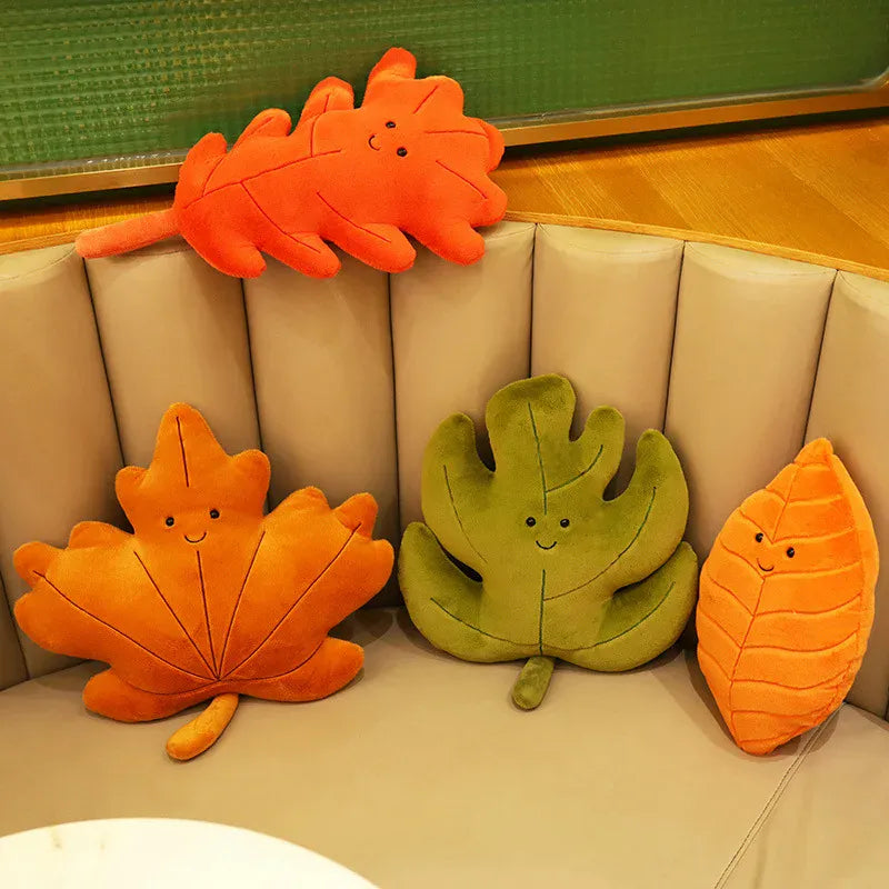 Herfstblad Kussen | Esdoorn en Ginkgo Blad Knuffelkussen De Knuffel