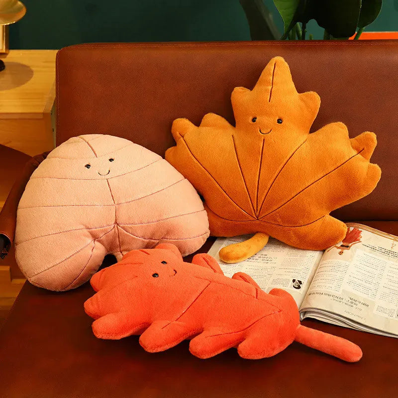 Herfstblad Kussen | Esdoorn en Ginkgo Blad Knuffelkussen De Knuffel