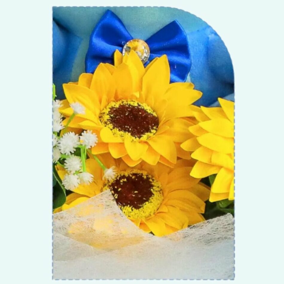 Het pluche boeket van Stitch en zijn mooie bloemen.