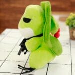 Kikkerknuffel met Hoed Sleutelhanger Accessoires De Knuffel