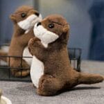 Kleine Knuffel Otter Biddend Zachte Vacht 19 cm De Knuffel