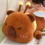 Knuffel Capybara 35 cm Verkleed als Bijenkostuum De Knuffel
