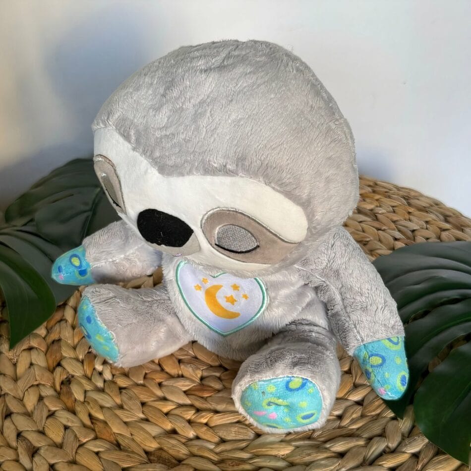Knuffel Luiaard Nachtlampje Ademend Met Slaapliedje De Knuffel