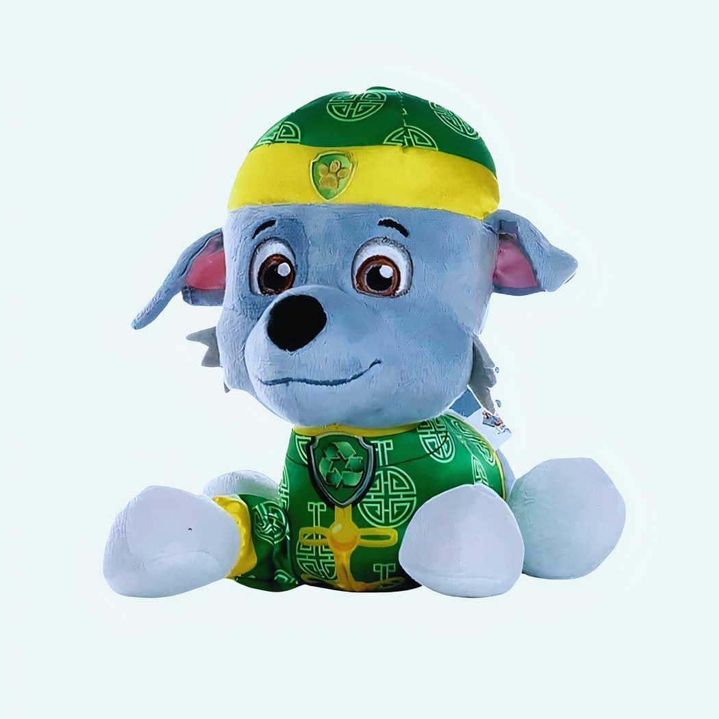 Knuffel Rocky Pat Patrouille Chiot met Bandana in Teamkleuren De Knuffel