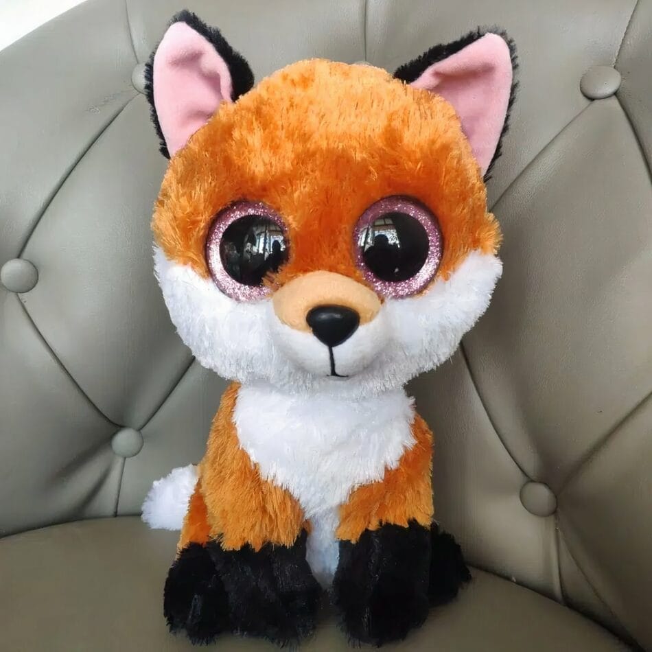 Knuffel Vos met Grote Zwarte Ogen en Roze Accenten De Knuffel