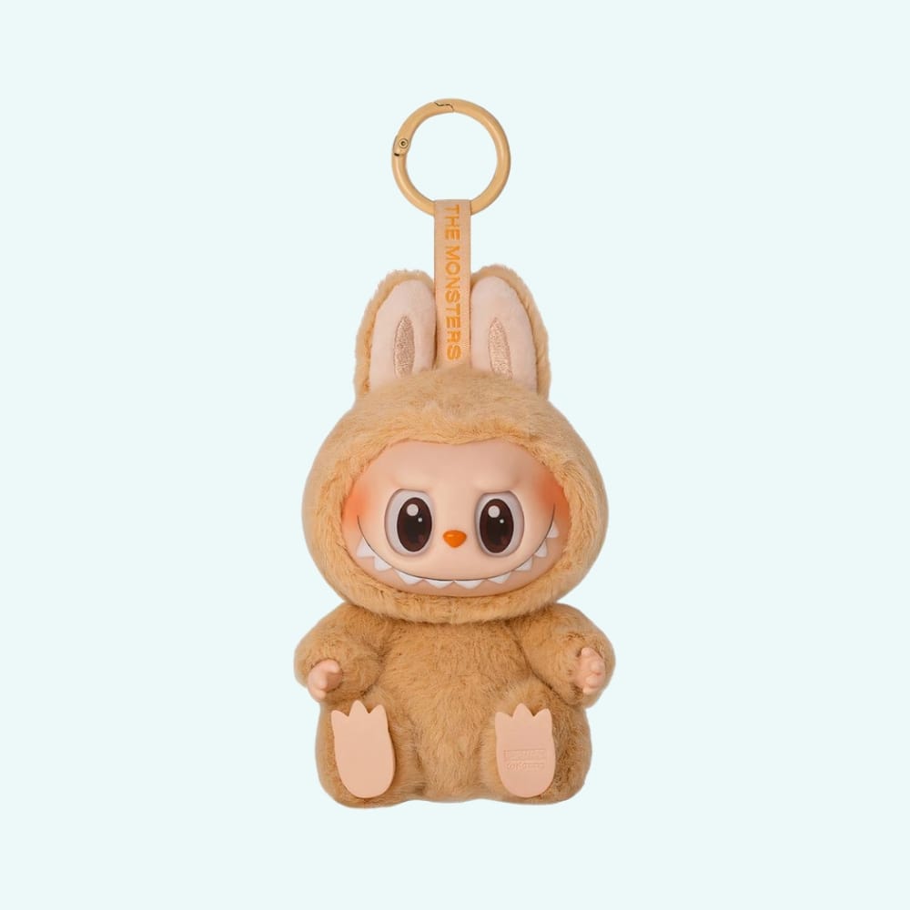 Labubu Stijl Zittende Knuffel Met Speels Ontwerp De Knuffel oranje