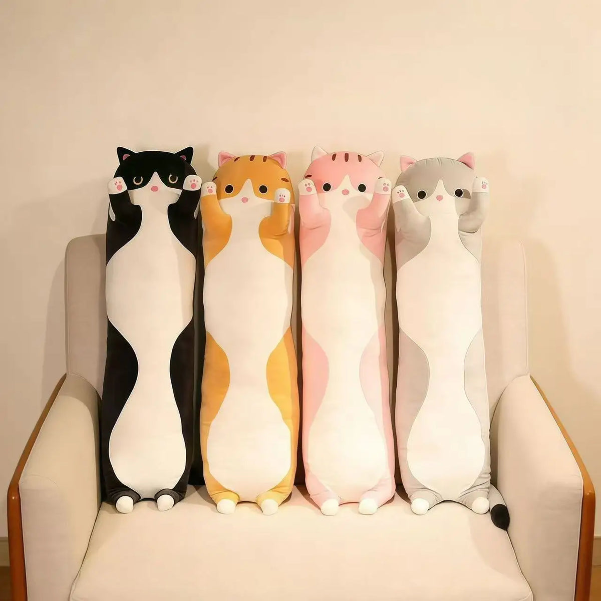 Lange Kat Knuffelkussen 50 of 70 cm | Poes in 4 Kleuren De Knuffel