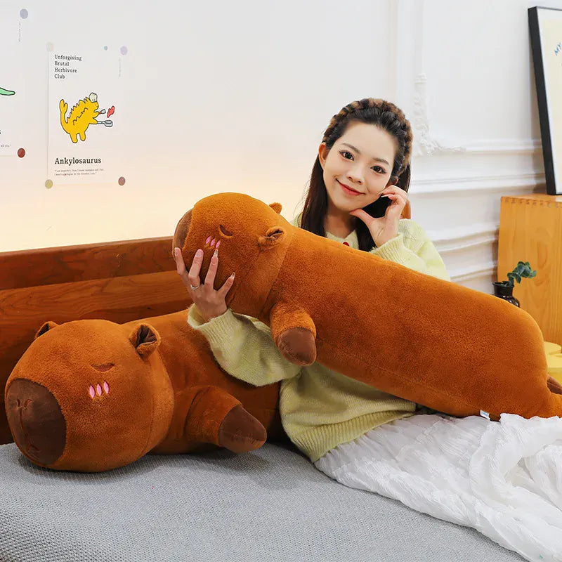 Liggende Capybara Knuffelkussen XXL | Pluche Kussen 60 tot 120 cm De Knuffel