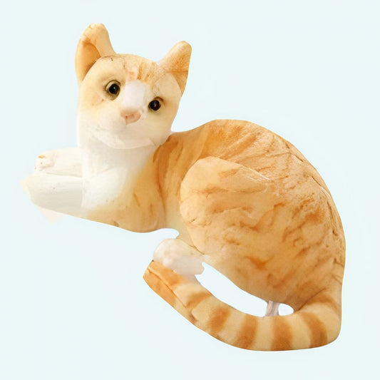 Oranje Gestreepte Knuffelkat Liggend Zacht En Knuffelbaar De Knuffel 20cm