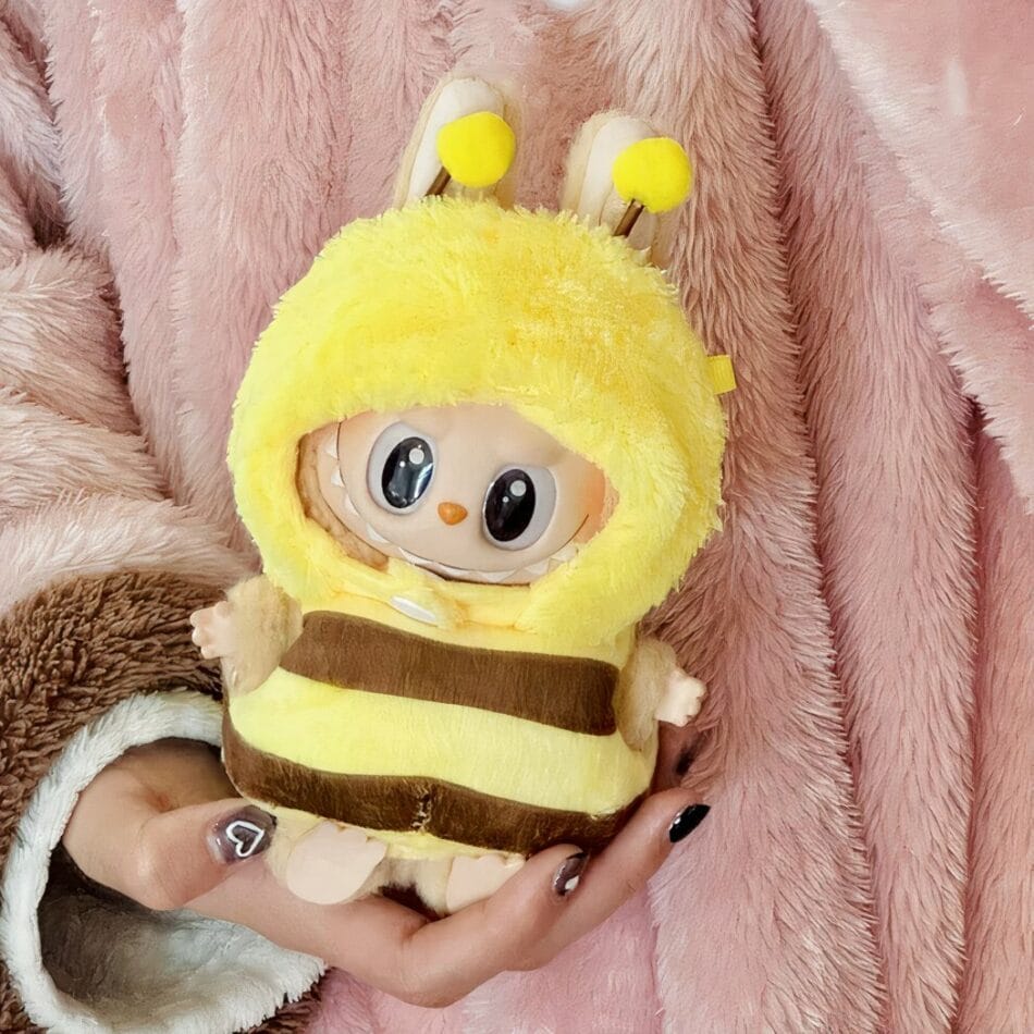 Originele Labubu Knuffeloutfit Met Pluizig Dierenvriendje Kostuum De Knuffel