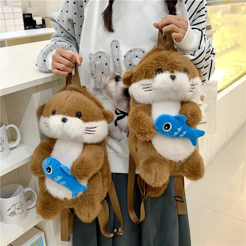 Otter Knuffel Rugzak | Pluche Kawaii Rugtas Otter met Vis De Knuffel