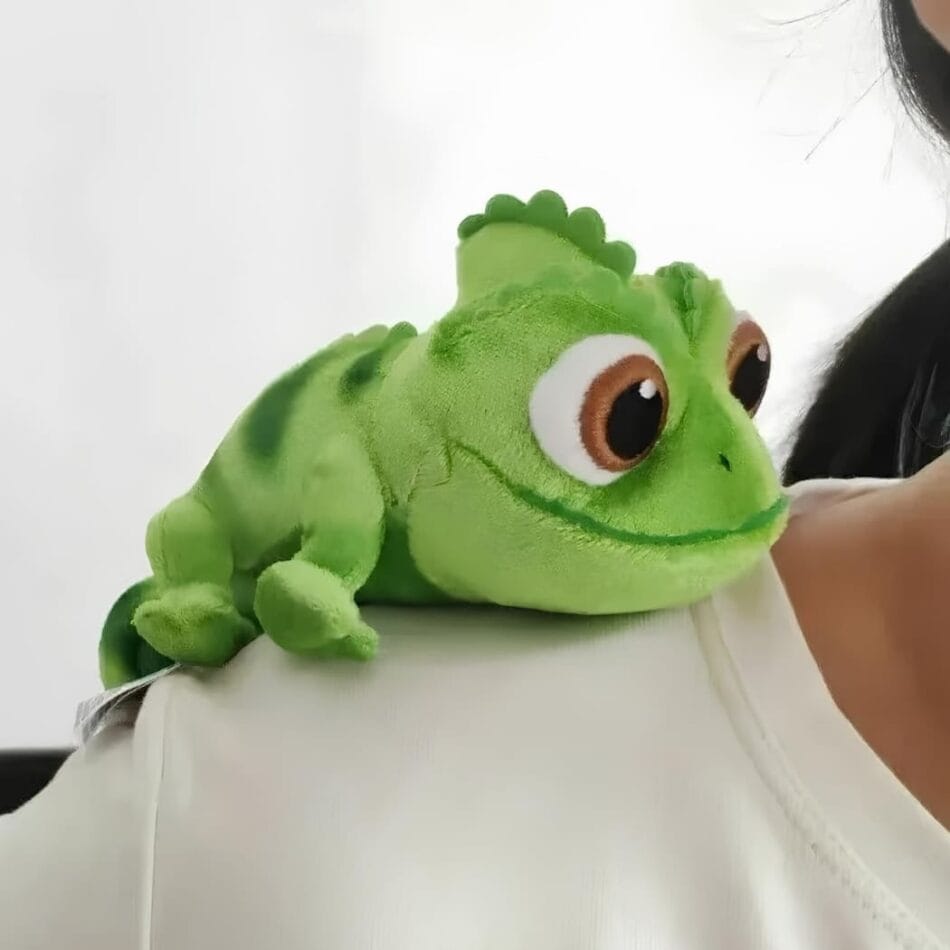 Pascal Knuffel Caméléon Raiponce Met Magnetisch Bevestigingssysteem De Knuffel