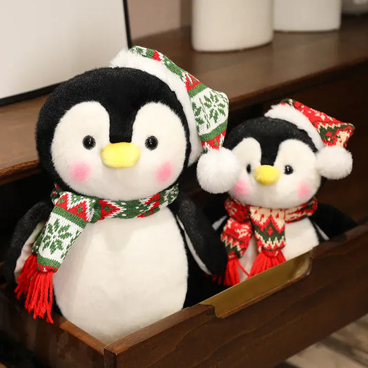 Pinguin met Kerstmuts Knuffel 25 tot 45 cm | Rood of Groen De Knuffel