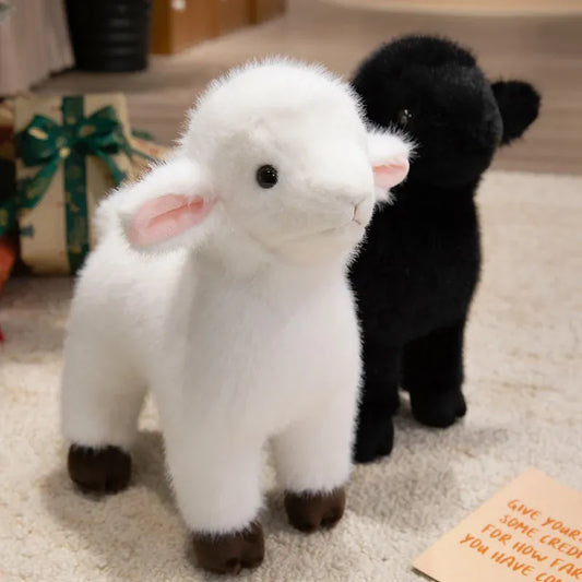 Realistisch Lammetje Knuffel 20 of 30 cm | Staand Schaap De Knuffel