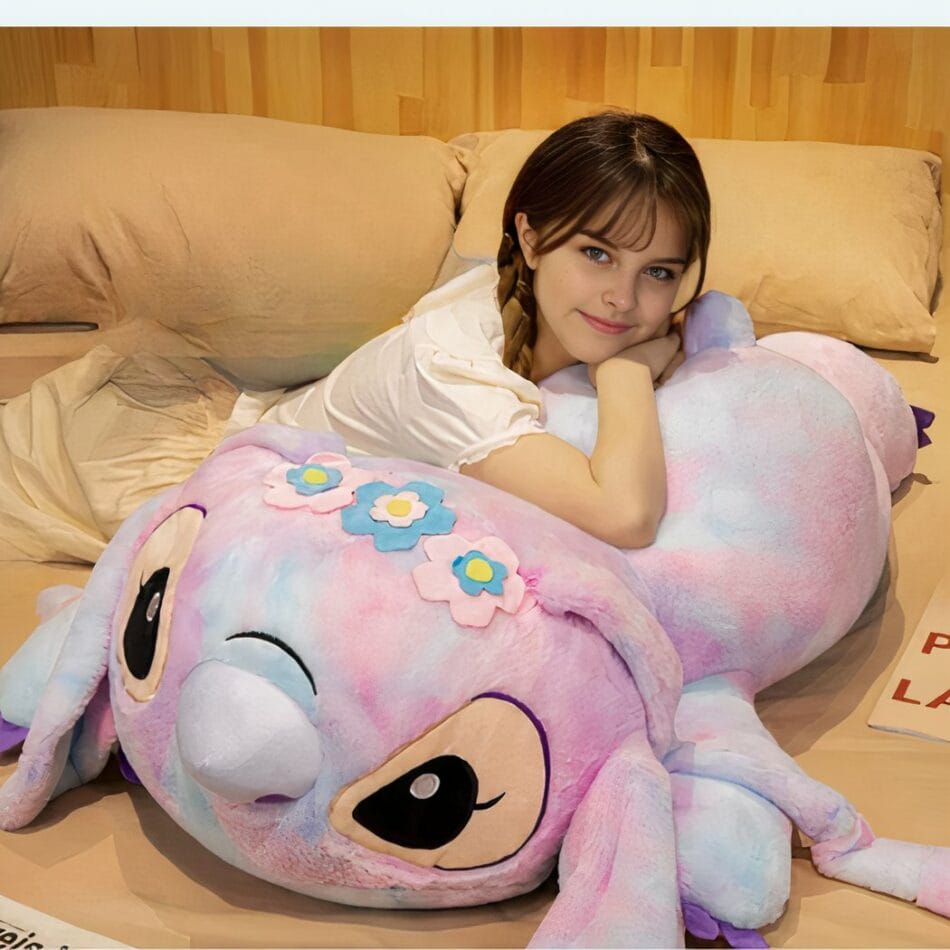 Reuzen Stitch Angel Knuffelpoef 100 cm Roze of Violet De Knuffel