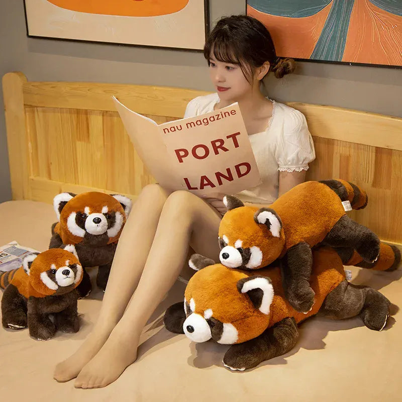 Rode Panda Knuffel | Realistische Pluche Panda De Knuffel