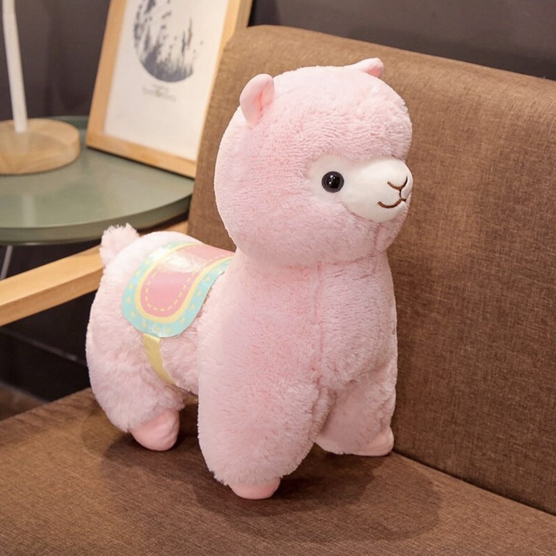 Roze Pluche Lama Knuffel Met Zadel Zachte Avonturenvriend De Knuffel