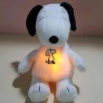 Snoopy Ademend Knuffel Met Nachtlampje En Rustig Licht De Knuffel