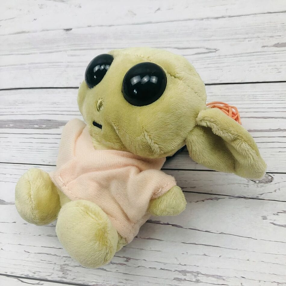 Twee Baby Yoda Knuffel Sleutelhangers van Zachte Pluche Star Wars De Knuffel