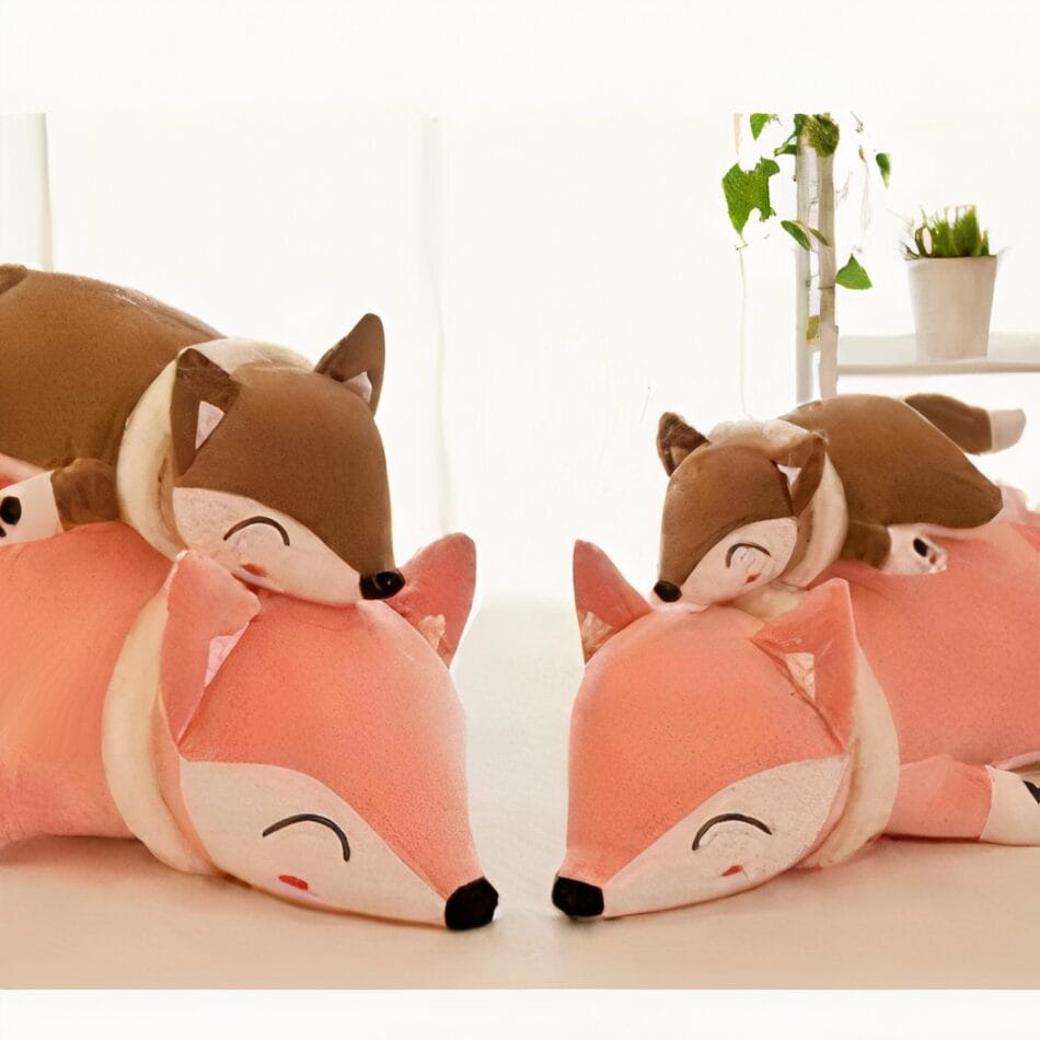 Vosvormig Knuffel Kussen Van Katoenen Stof Twee Warme Kleuren De Knuffel