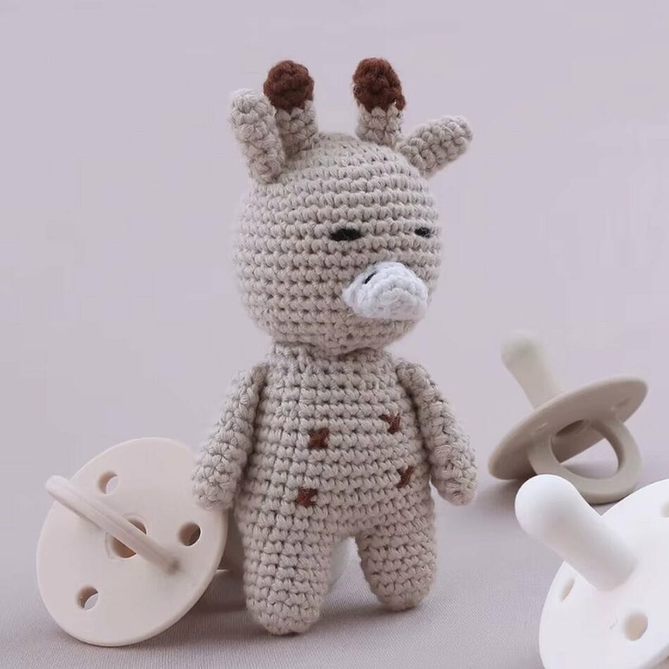 Zachte Gehaakte Girafknuffel Voor Kinderen Speels En Knuffelbaar De Knuffel