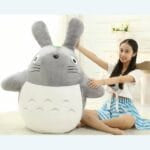 Zachte Totoro Knuffel in Verschillende Grote Maten De Knuffel