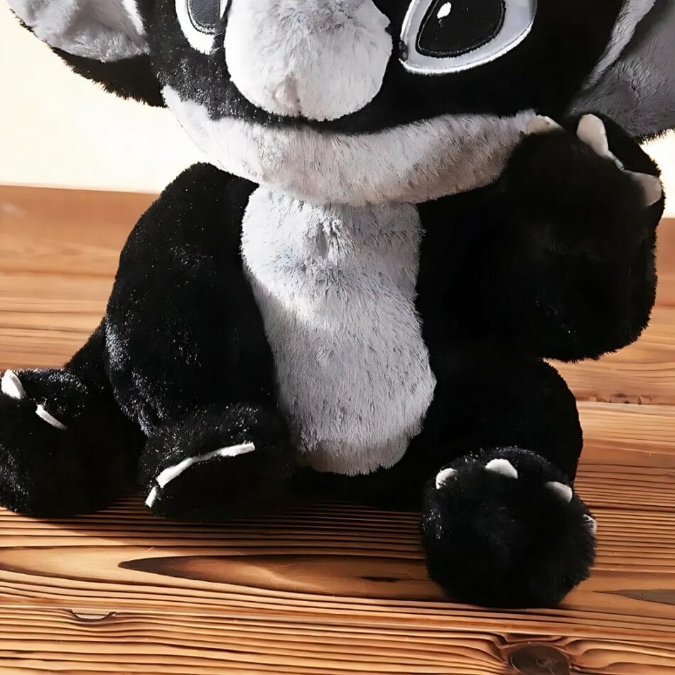Zwarte Stitch Knuffel Met Fluwelen Vacht En Grote Ogen De Knuffel