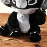Zwarte Stitch Knuffel Met Fluwelen Vacht En Grote Ogen De Knuffel